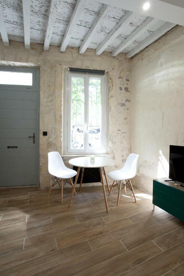 My Cosy Studio In Arles Exterior photo